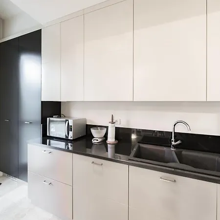 Residenza Al Vittoriale - By Host4u Appartement Gardone Riviera