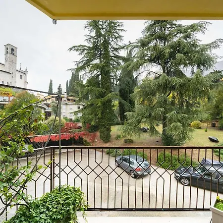 Residenza Al Vittoriale - By Host4u Apartament *